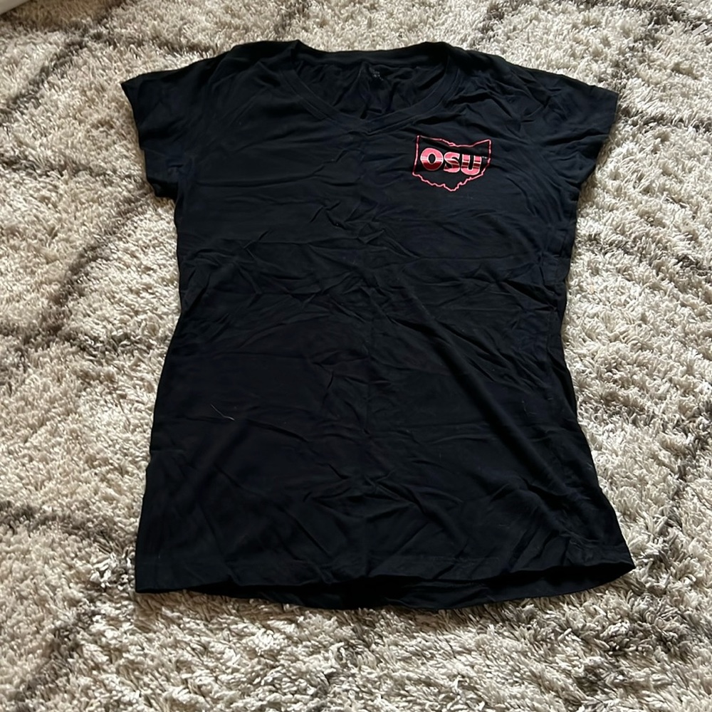Women’s Ohio State v neck tshirt